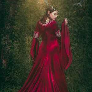Elven Bride Dress, Elven Wedding Dress, Long Sleeve Wedding Dress, Fairy Wedding, Elven Dress, Medieval Wedding Dress, Princess Dress
