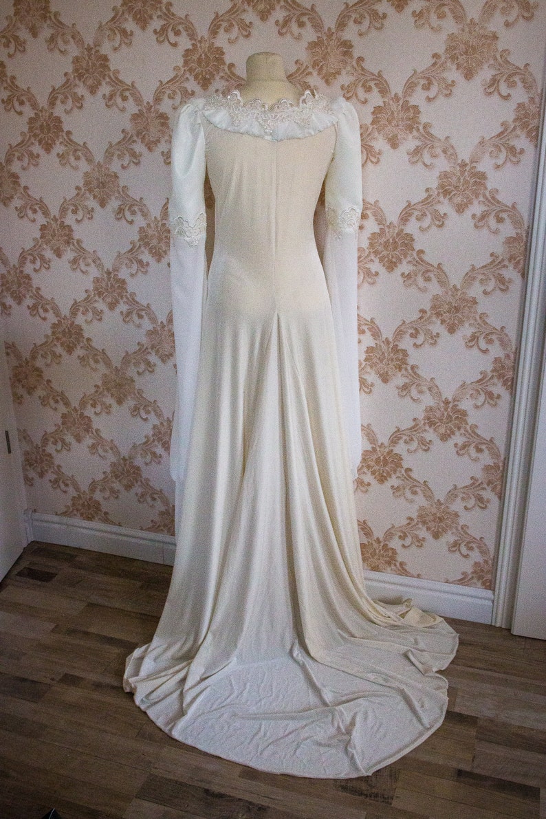 Elven Wedding Dress, Fairy Wedding Dress, Elven Bride Dress, Fairy Gowns for Women, Elven Fantasy Dress, Elven Gown, Boho Wedding Dress