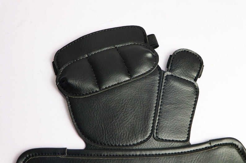 Personality Retro Medieval Punk Men&#39;s Arm Guard Boxing Gloves Retro Hand Guard Field Hand Guard Leather Hand Guard Motorcycle Guard Glove