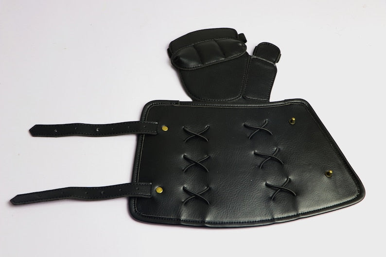 Personality Retro Medieval Punk Men&#39;s Arm Guard Boxing Gloves Retro Hand Guard Field Hand Guard Leather Hand Guard Motorcycle Guard Glove
