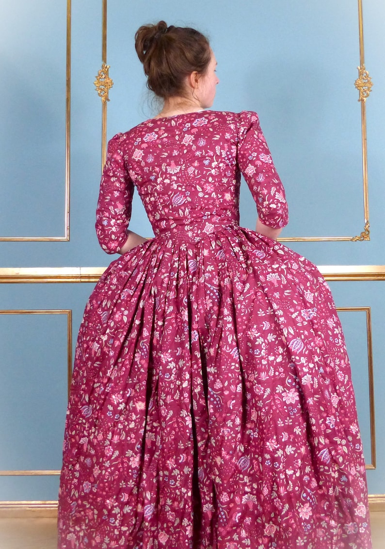 Robe A La Polonaise 18th Century Women&#39;s Cotton Pattern Over Dress, Historical Ladies Costume